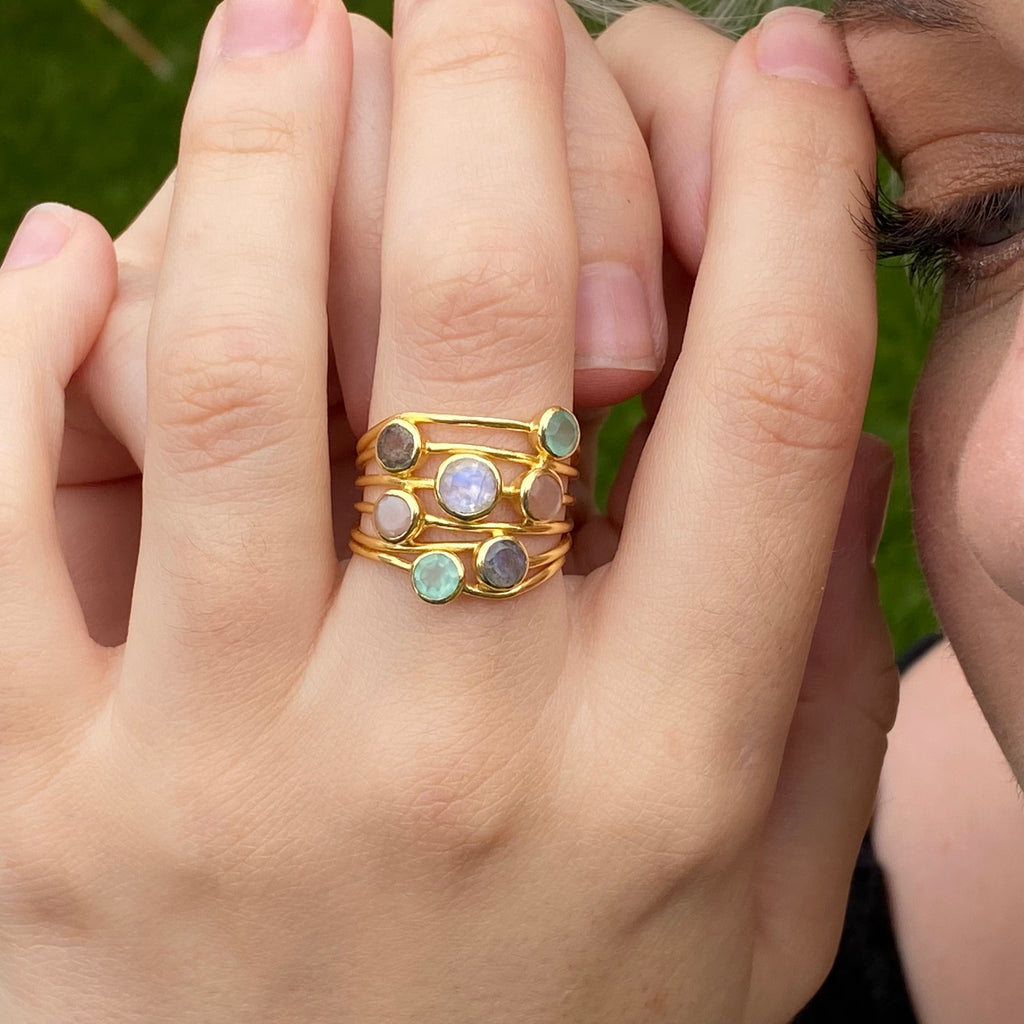 Iona Entwined Mixed Gemstone Gold Ring | Moonstone & Labradorite