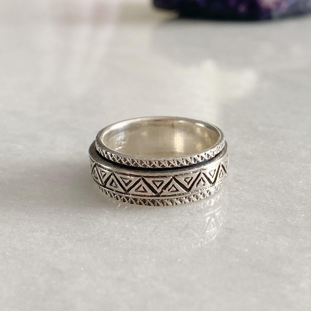 Triko Silver Spinner Ring -NEW - Earth and Elements Jewellery
