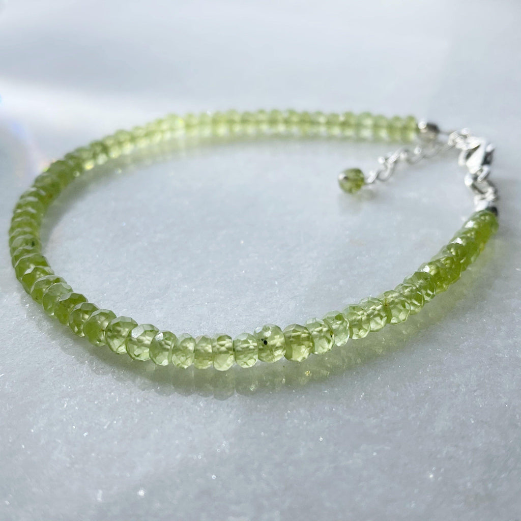 Gemstone Bracelet UK | Peridot (August Birthstone) Bracelet