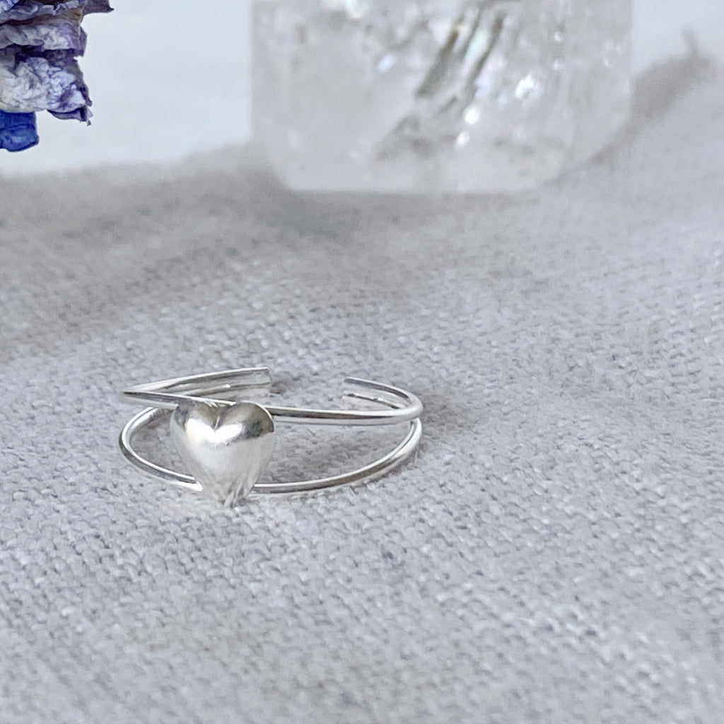 Domed Heart Silver Toe Ring | Adjustable silver toe ring